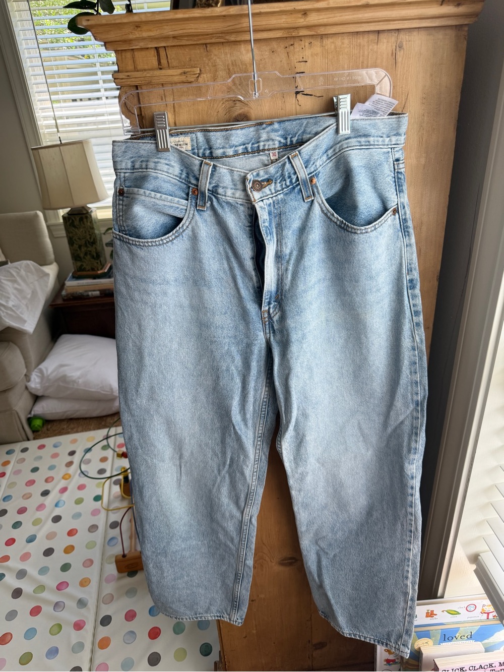 Levi’s Light Wash Blue Denim Jeans - Size 30